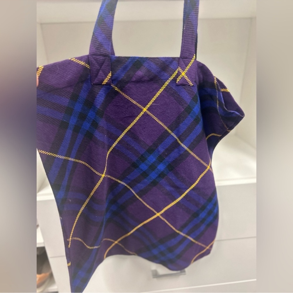 Burberry Extra Large Tote /Travel